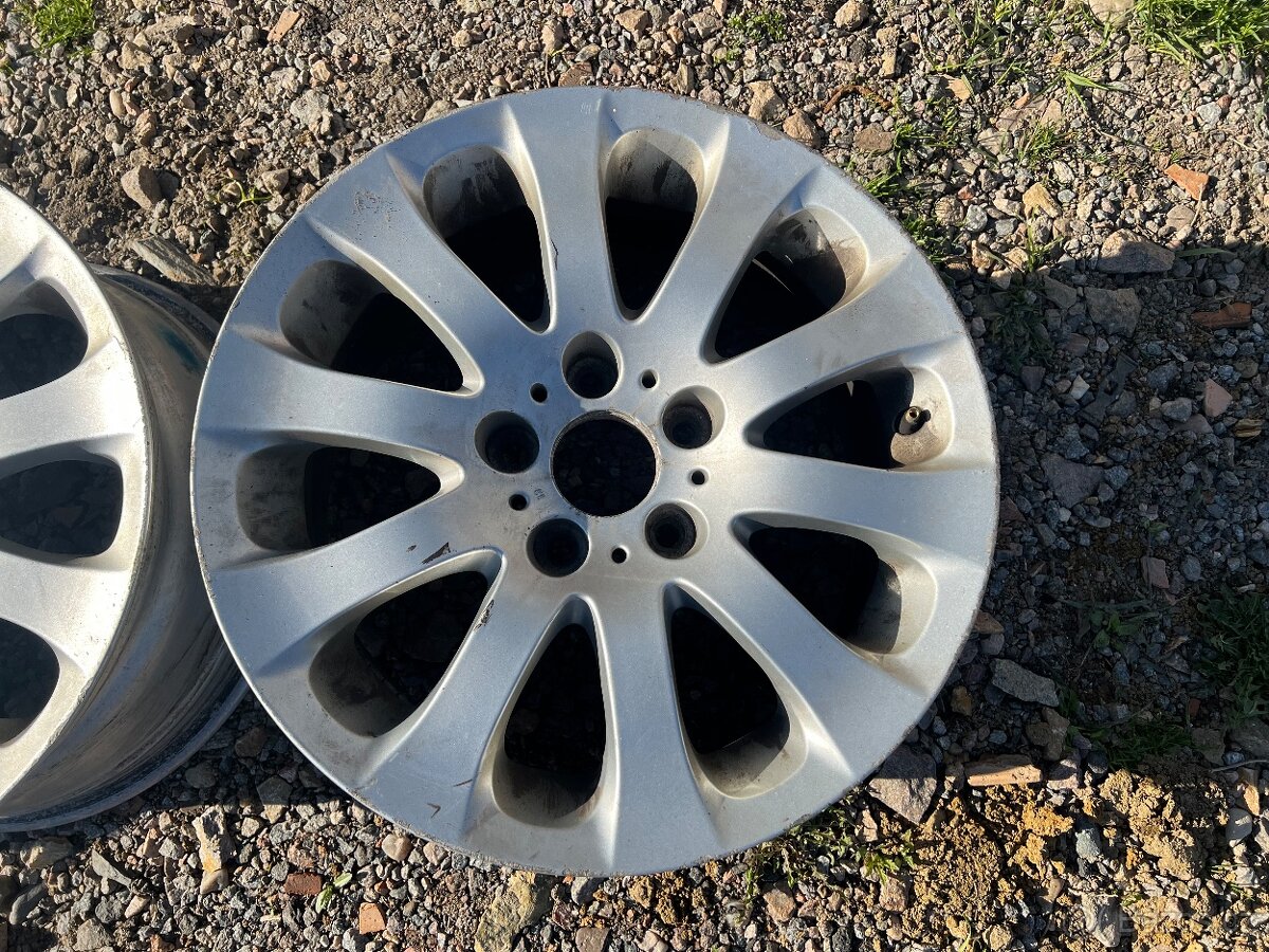 Prodám kusovky / rezervy BmW style 159 R17