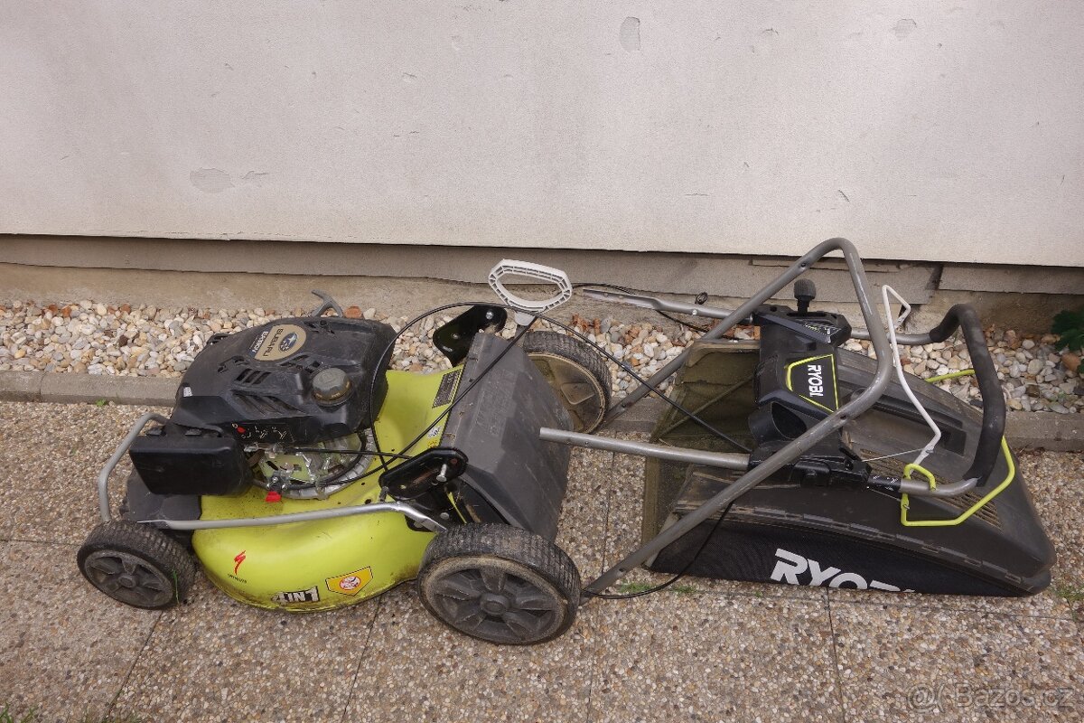 Sekacka s pojezdem Ryobi 190cc, Motor Subaru