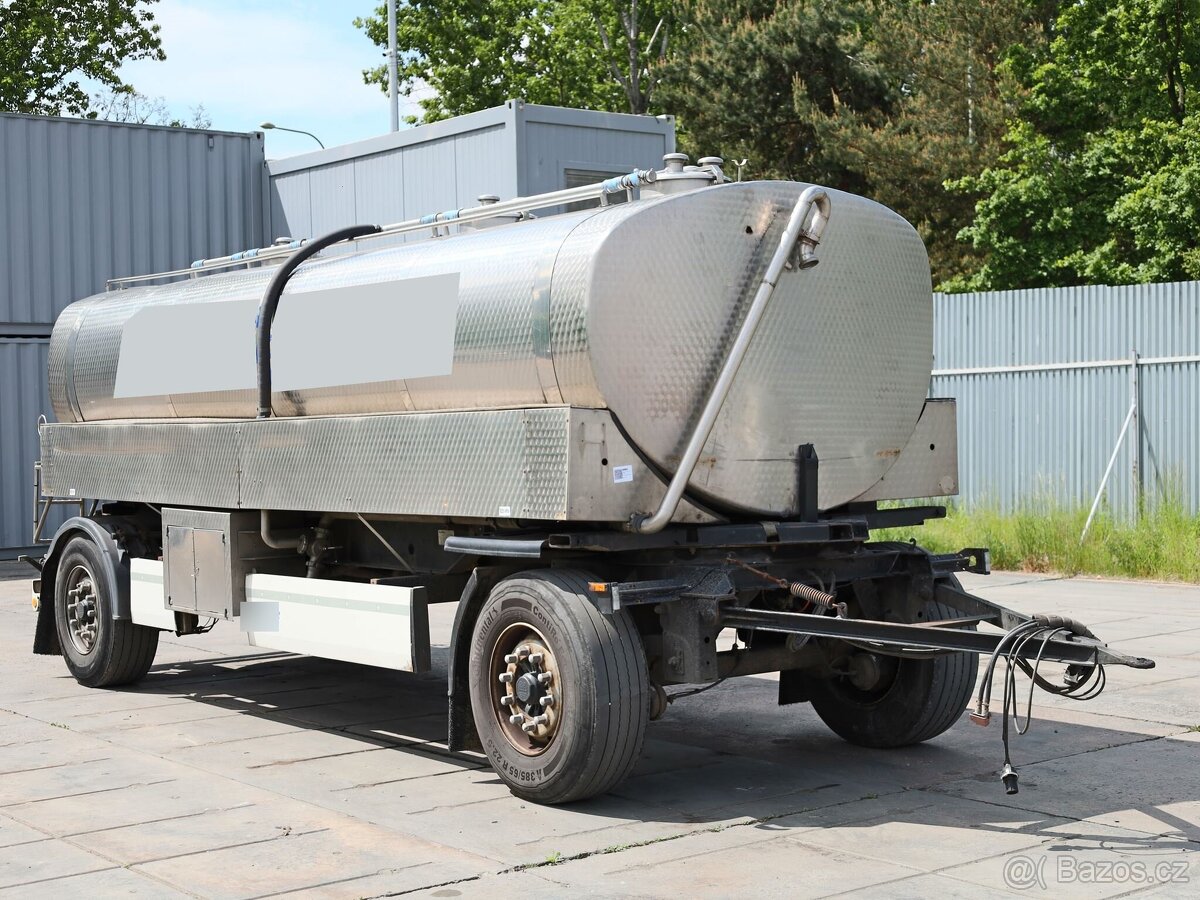 Krone BOX CARRIER, CISTERNA NA MLÉKO KRONE, NÁSTAVBA SCHWAR