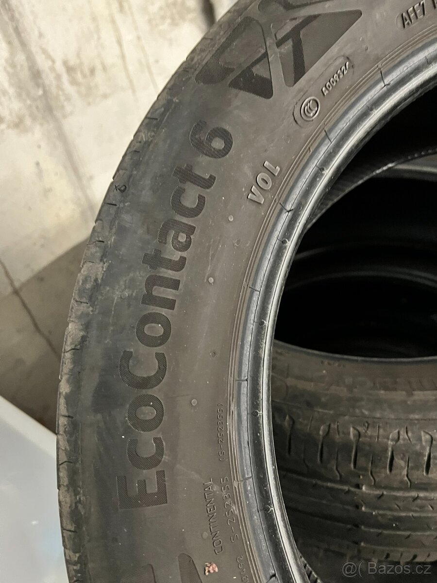 Continental 235/55/19