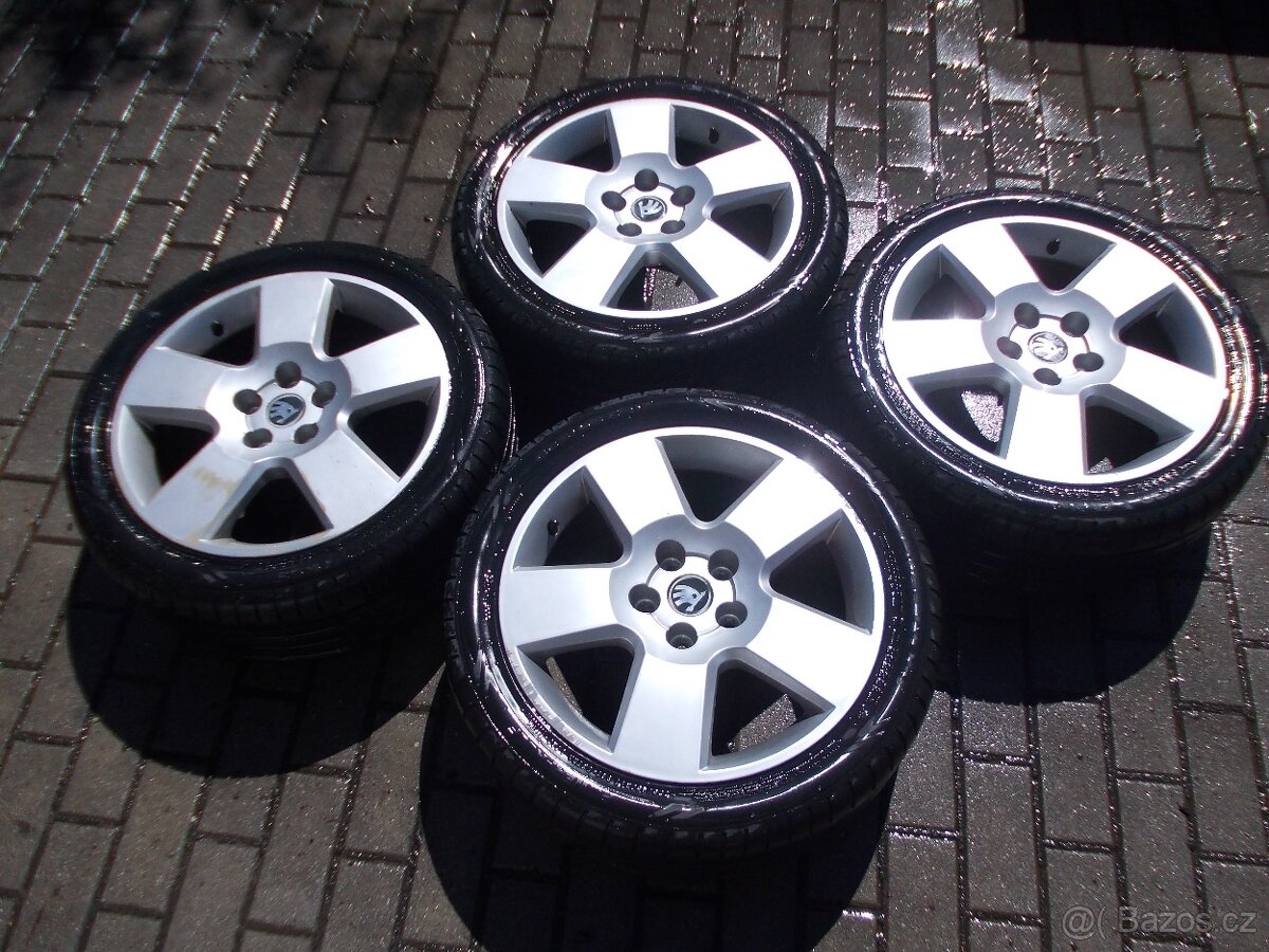 5x112 R17 orig. ŠKODA s PNEU 225/45R17