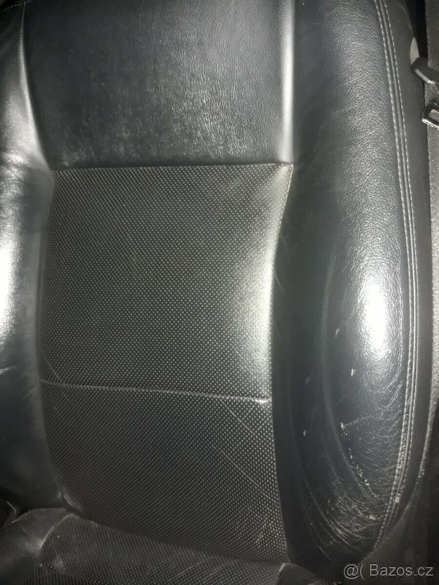 Kožené sedačky a výplně dveří Ford Mondeo