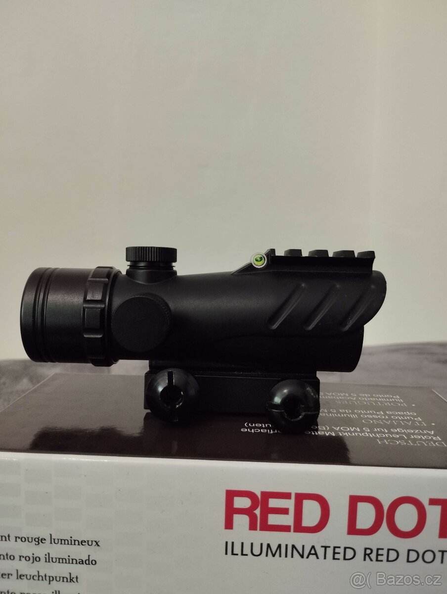 Prodám kolimátor stylu ACOG - černý
