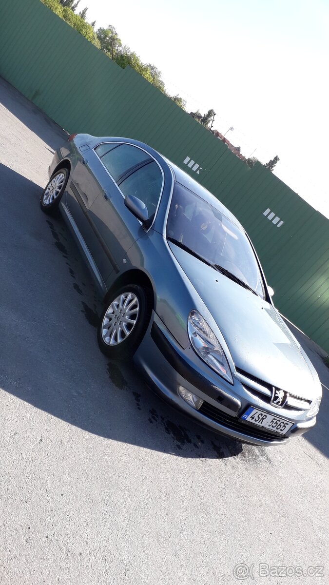 Peugeot 607