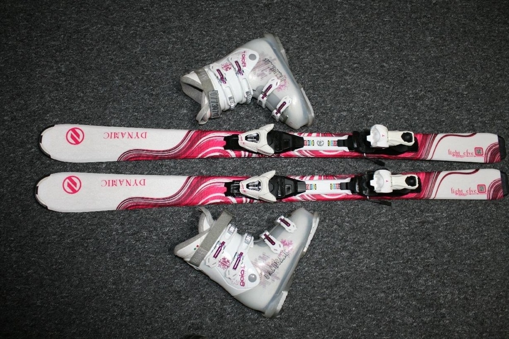 dívčí lyže Dynamic Elve 130 cm , lyžaky Rossignol
