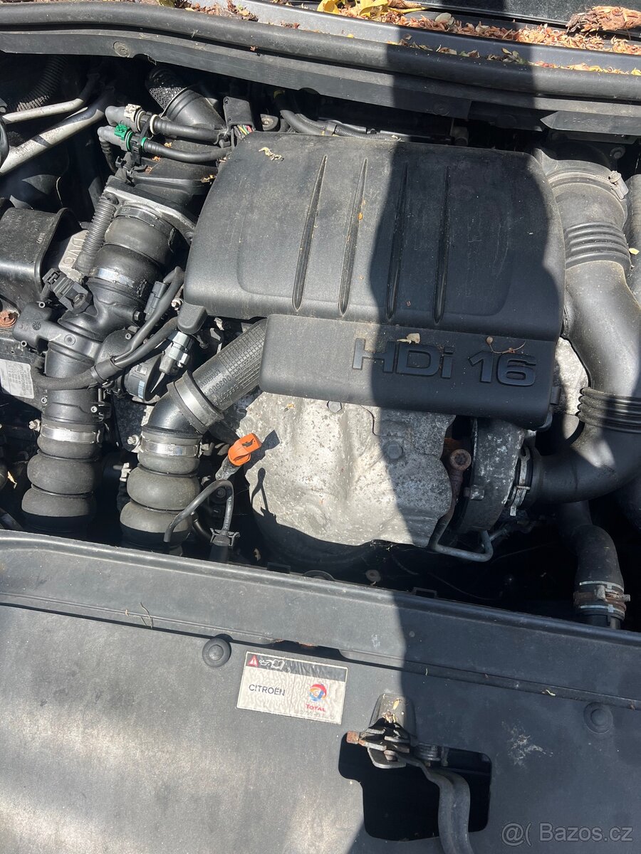 Prodám motor 1.6 Hdi