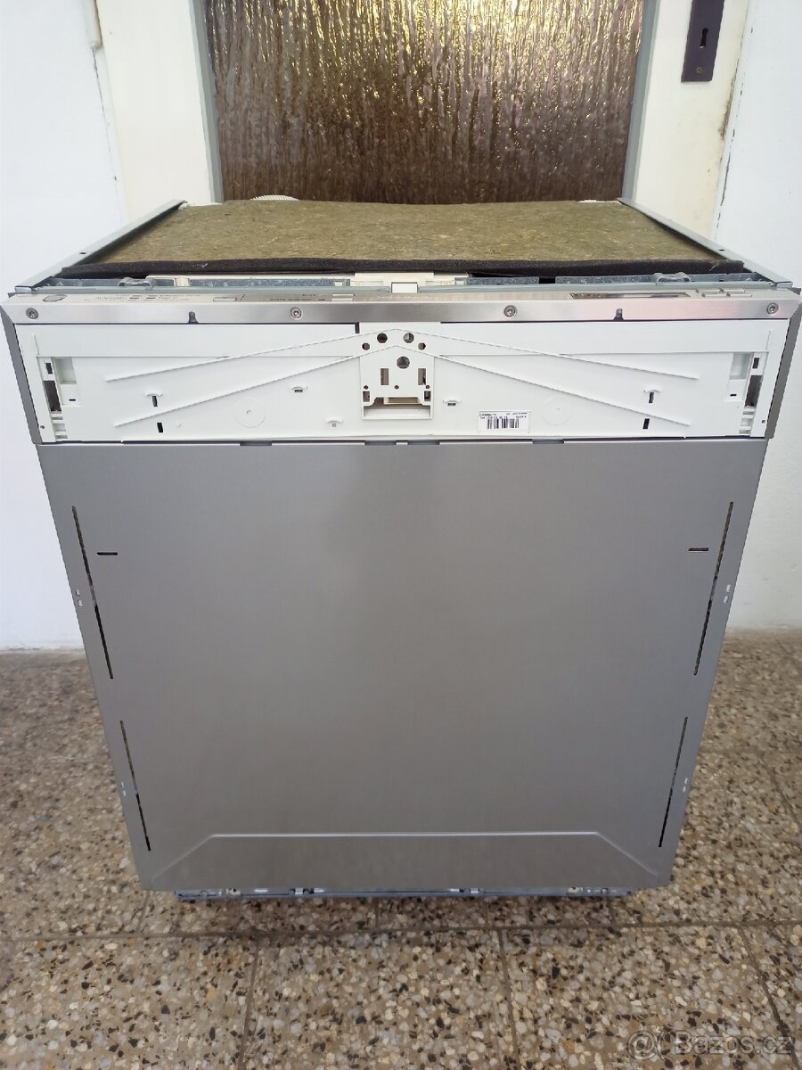 Myčka nádobí Miele G 6360 SCVi