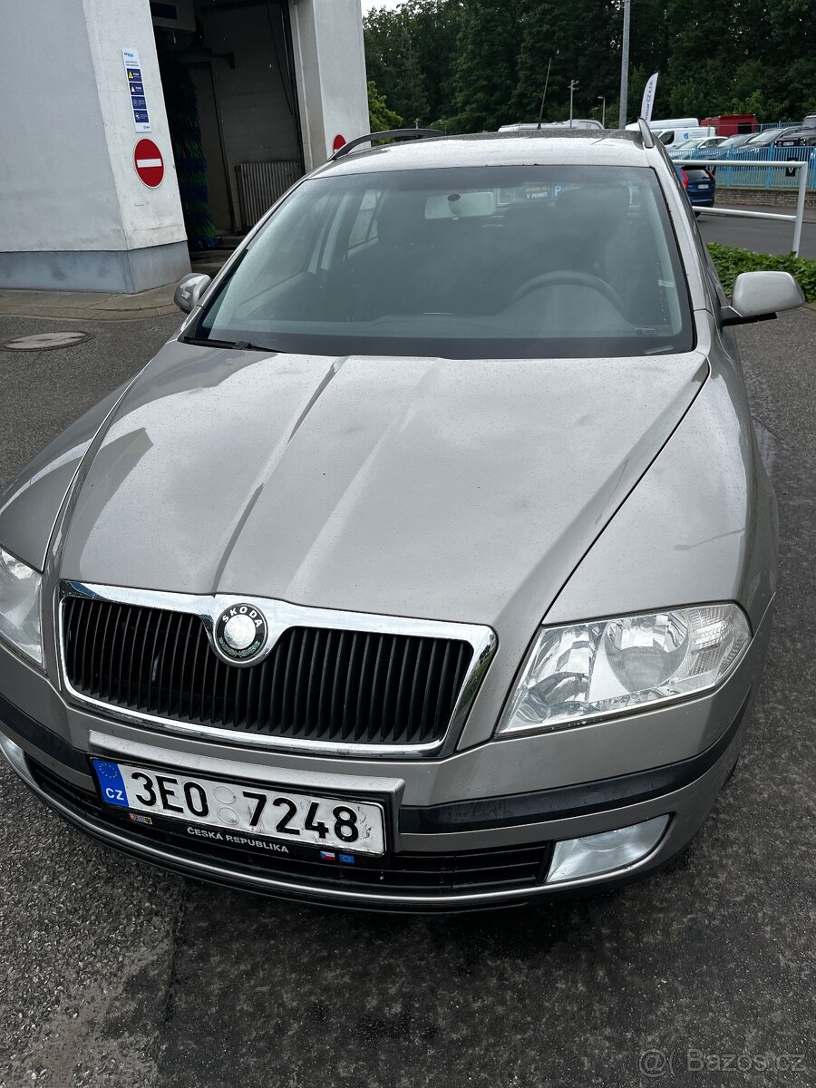 Škoda Octavia II Combi 1.9 TDI – výbava Harmony (2008)