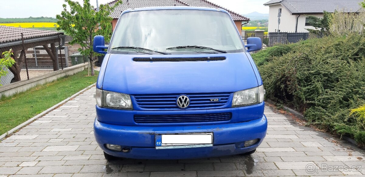 Volkswagen Transporter T4 LONG 2,5 TDI, 65 kw, r.v. 2001