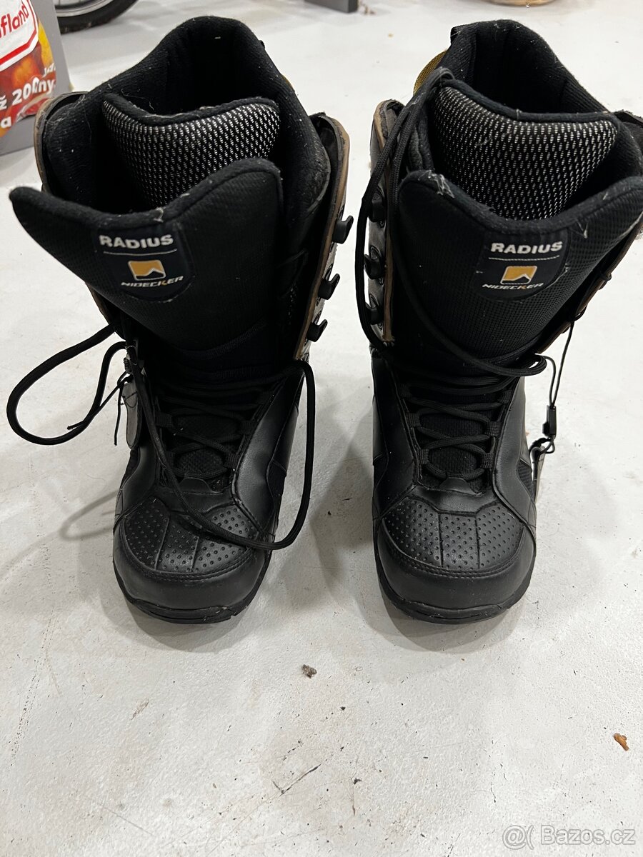Snowboardové boty