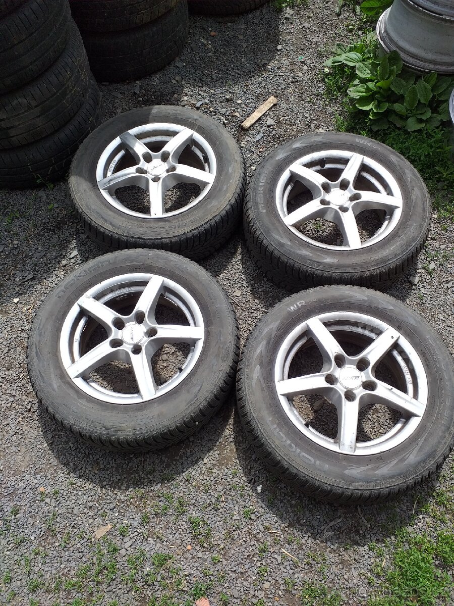 Alu kola 6Jx15H2 ET45 Pneu 195/65 R15