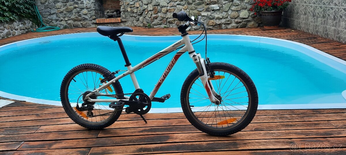 Dětské kolo Specialized Hotrock 20"