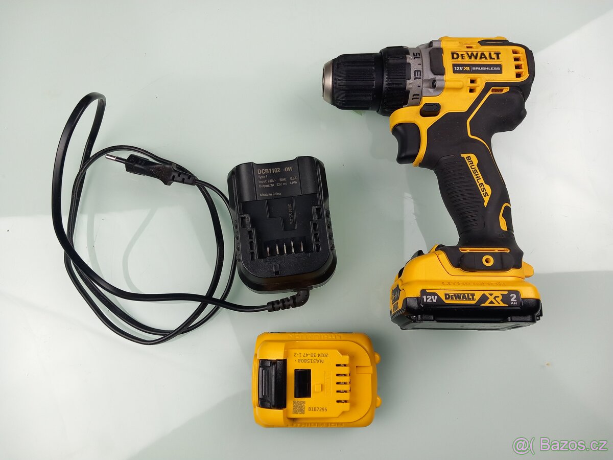 Vrtací aku šroubovák Dewalt DCD 701 XR 18V
