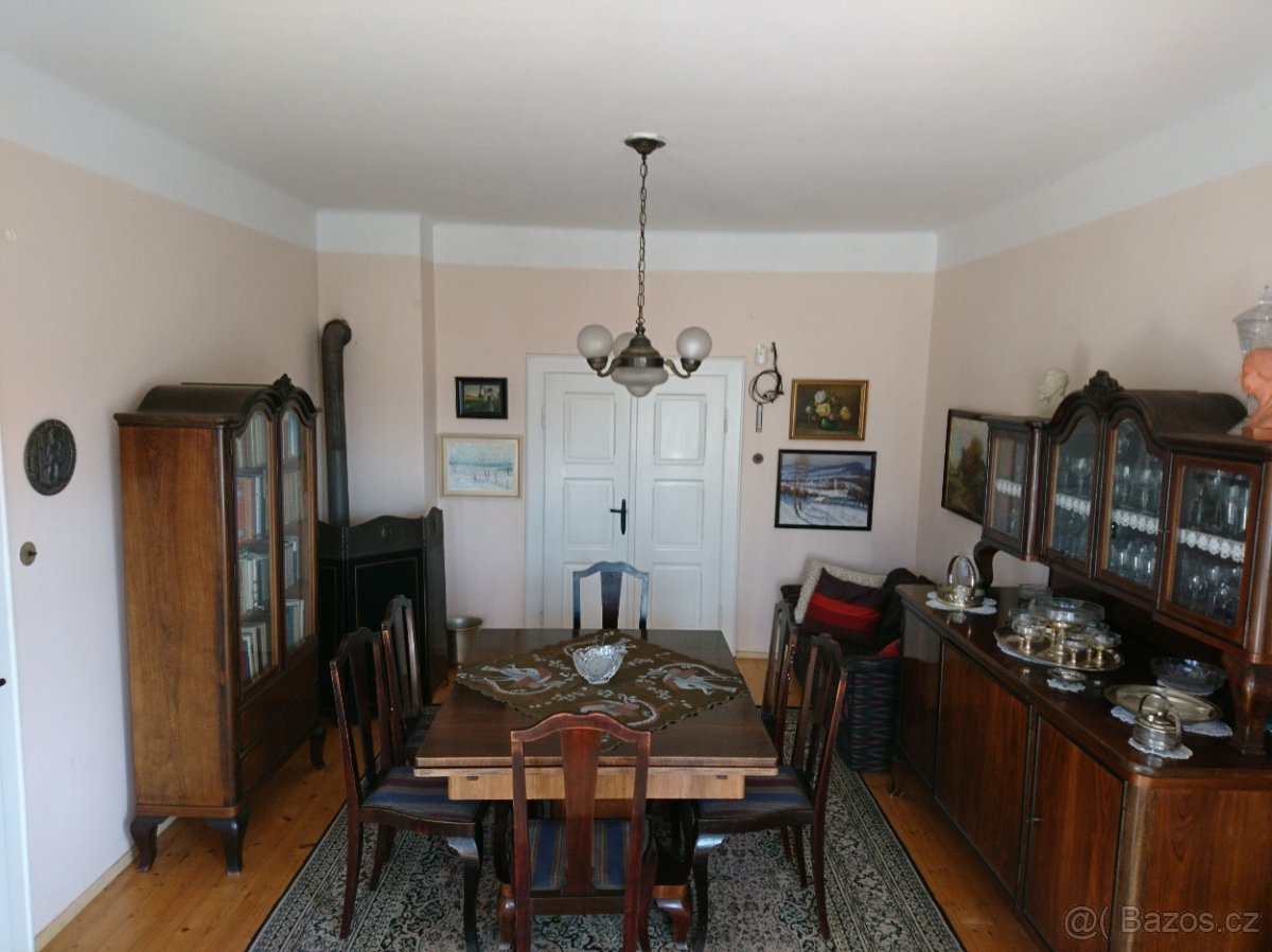 Jídelna - obývací pokoj 20.léta