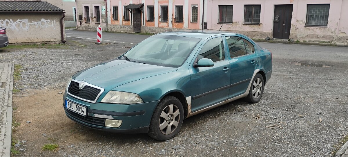 Škoda Octavia 2 na díly