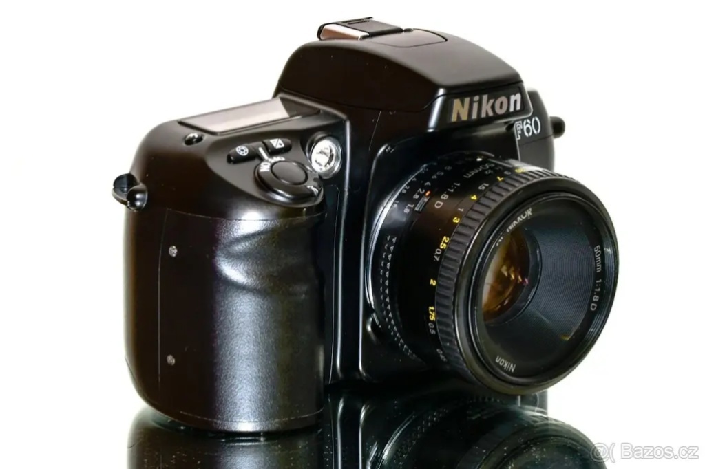 Top poloprofesionální Nikon F60