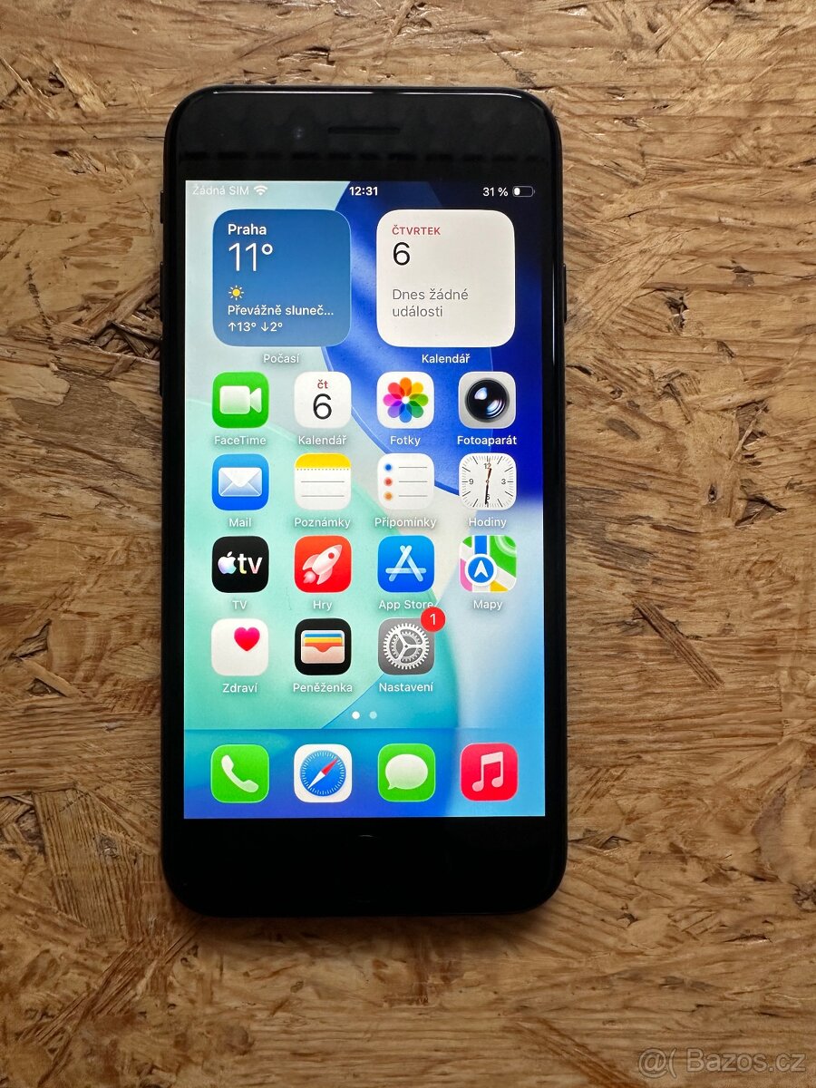 Apple iPhone SE2020 64GB Černý