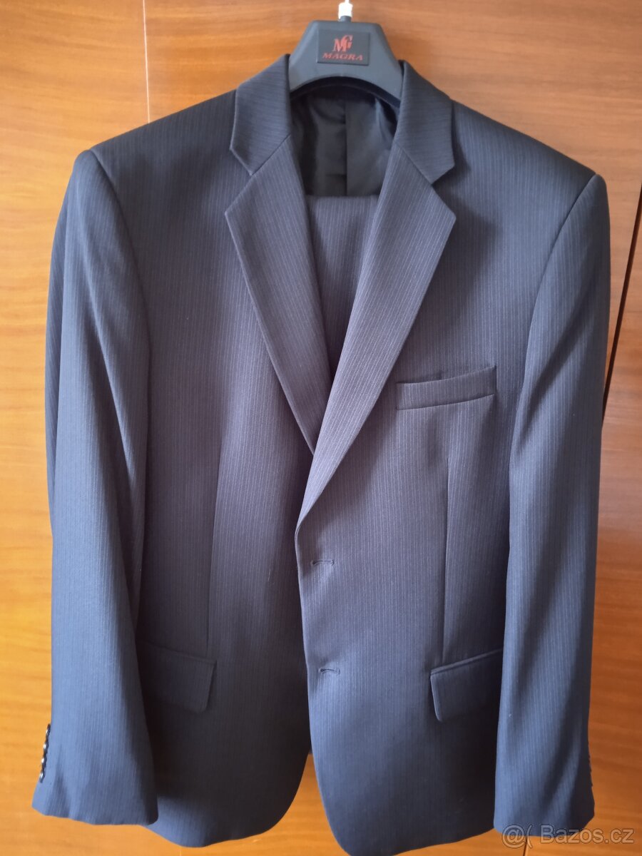 Prodám pánský oblek