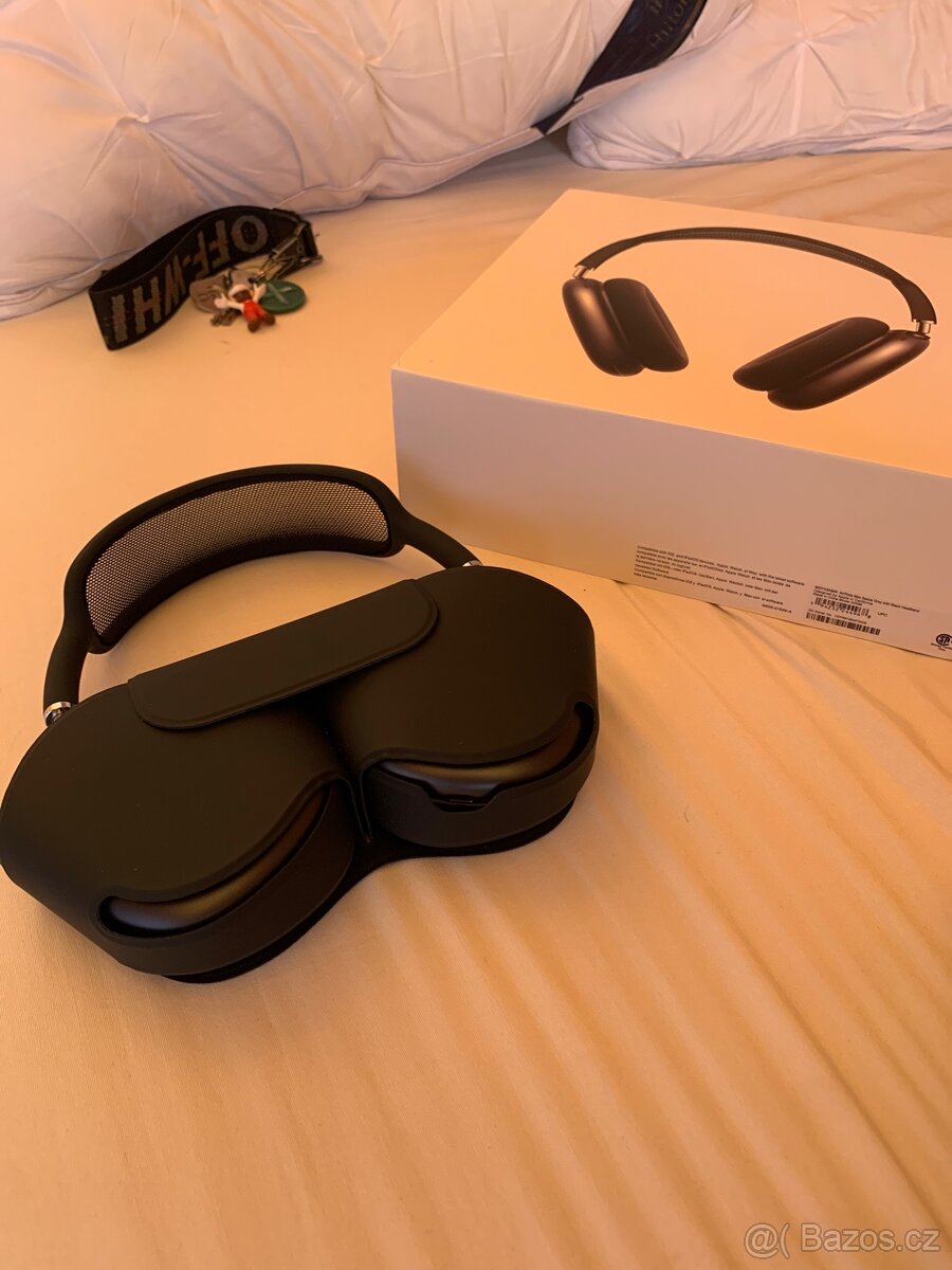 Apple AirPods Max – Space Gray