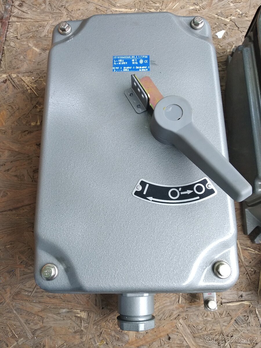 Fe skříňka na jistič OEZ J21U50