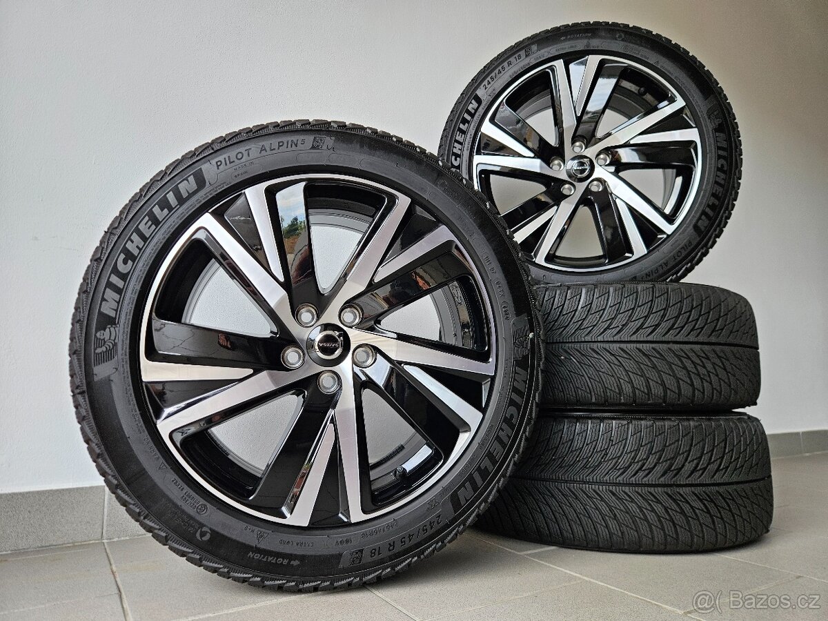 Orig. Volvo V90/S90 Zimní 245/45/18 - Zánovní