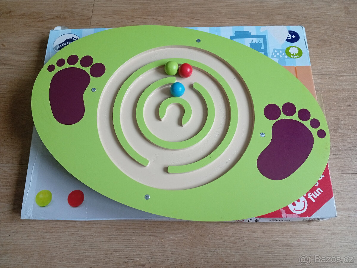 Dřevěná balanční deska pro malé nožky