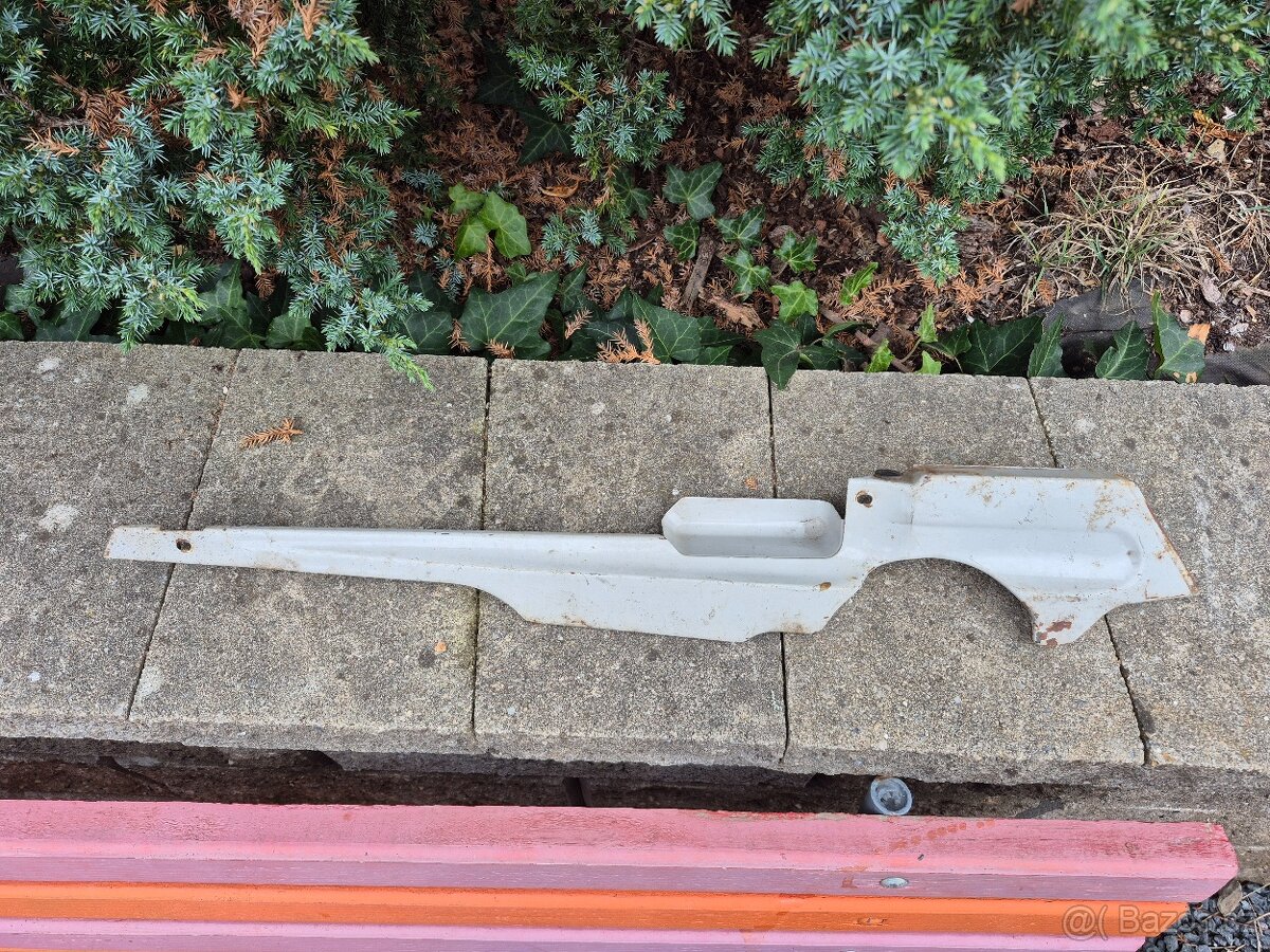 Kryt retezu babeta 228