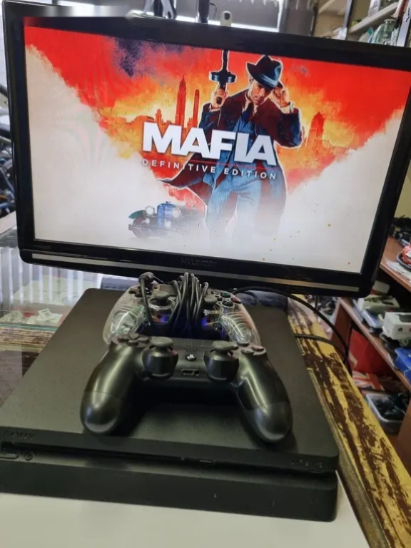 Playstation 4 Slim, 500Gb