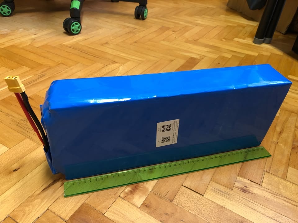 Nová Lithiová baterie 72V 27Ah se smart BMS XT90