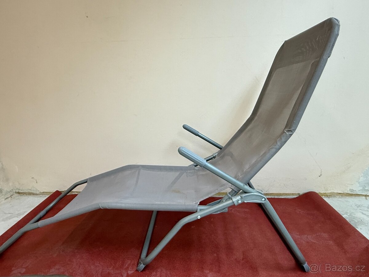 Zahradní lehátko