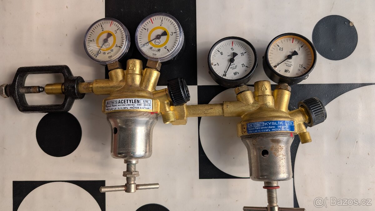 Redukční ventil kyslík + acetylén (autogen)