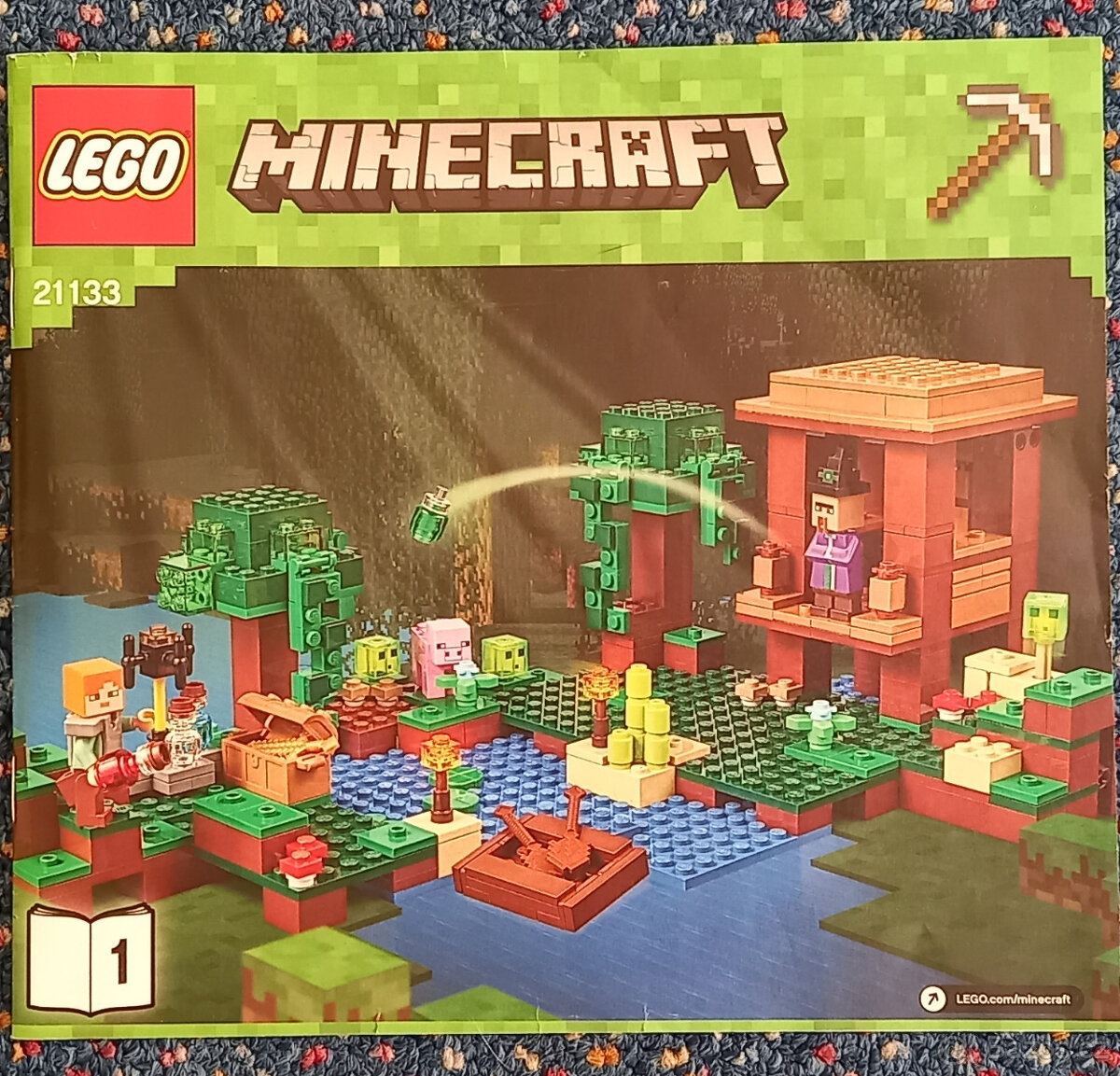 Lego Minecraft 21133 - The Witch Hut.