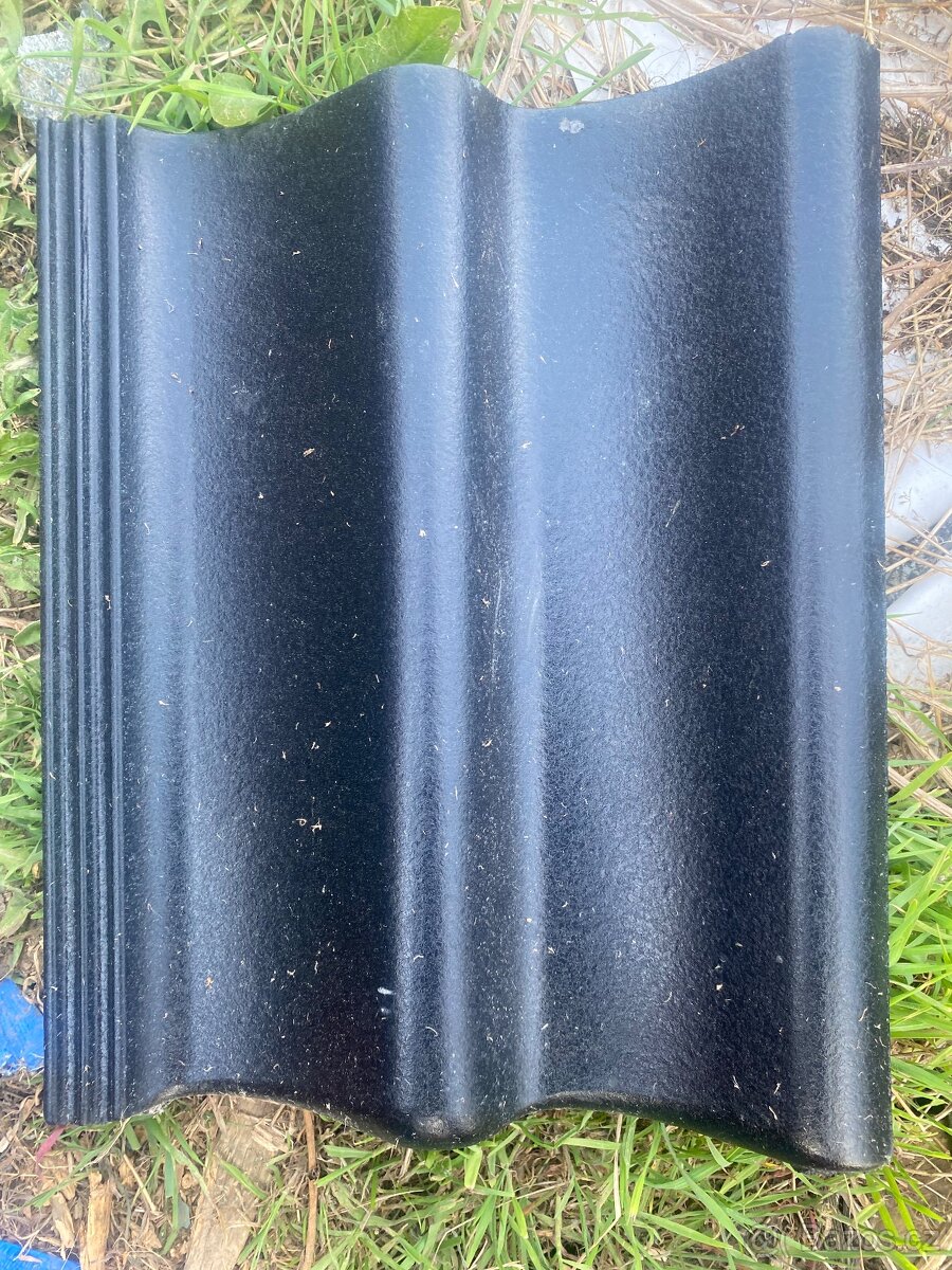 Střešní krytina Bramac moravská taška černá