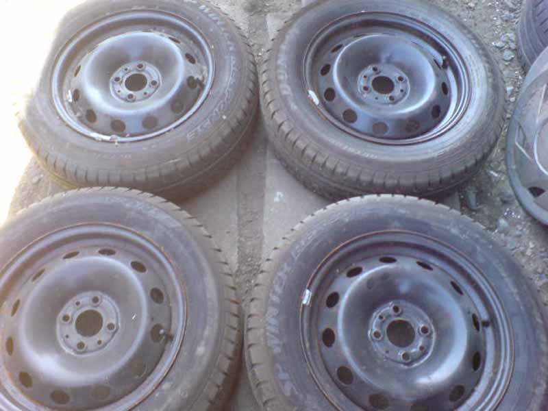 Disky Fiat, zimní Dunlop SP Winter Response, M+S, 195/65/15,