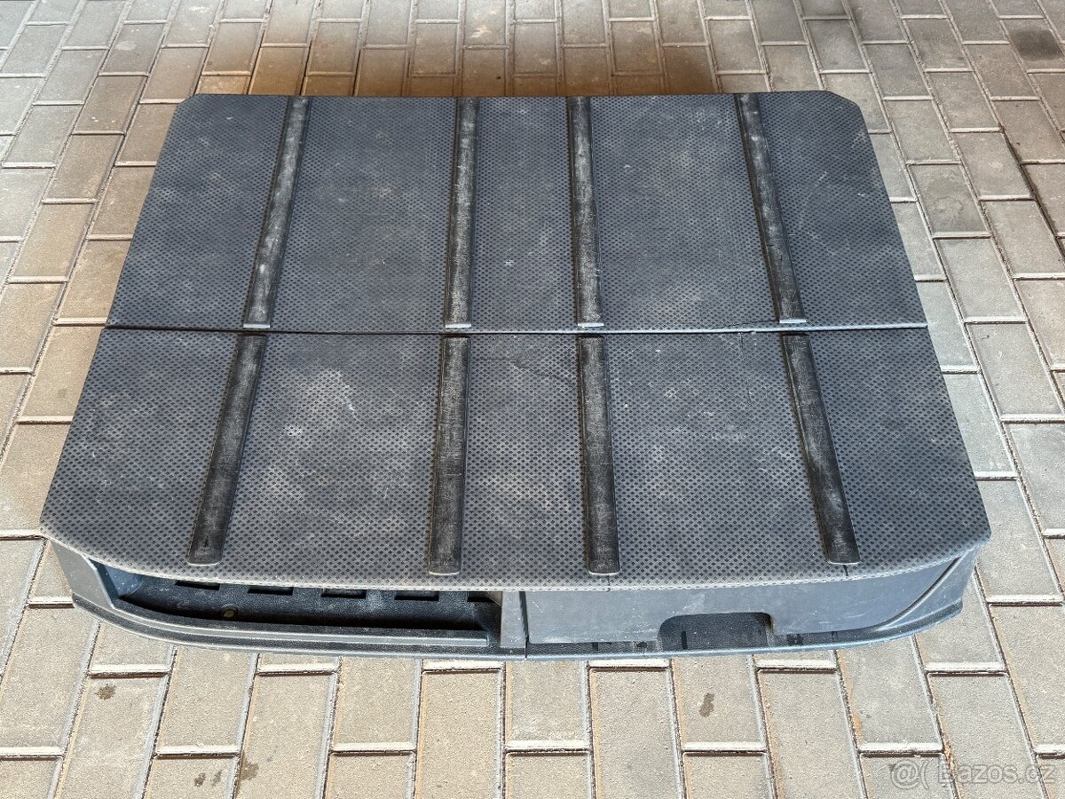 Dvojitá / druhá podlaha kufru Nissan X-trail T31