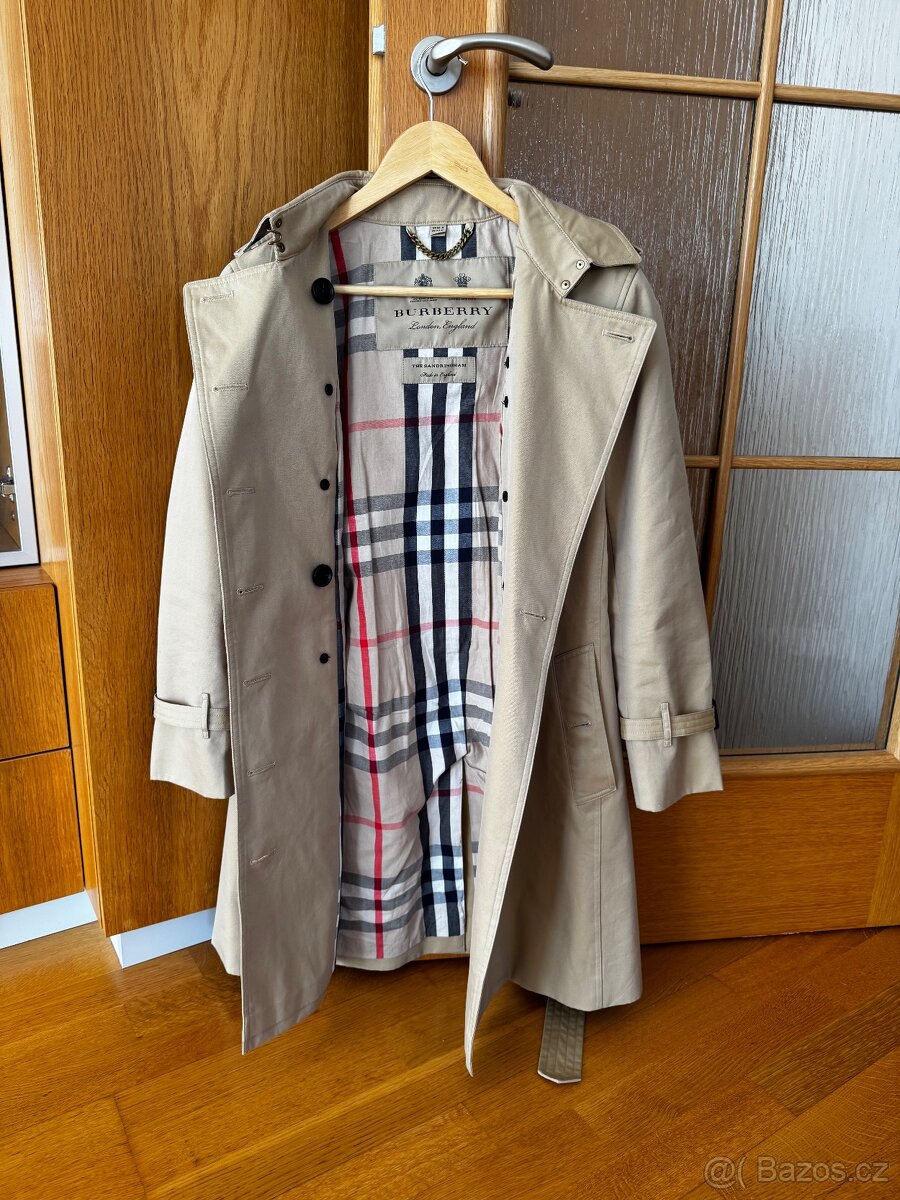 Kabát Burberry