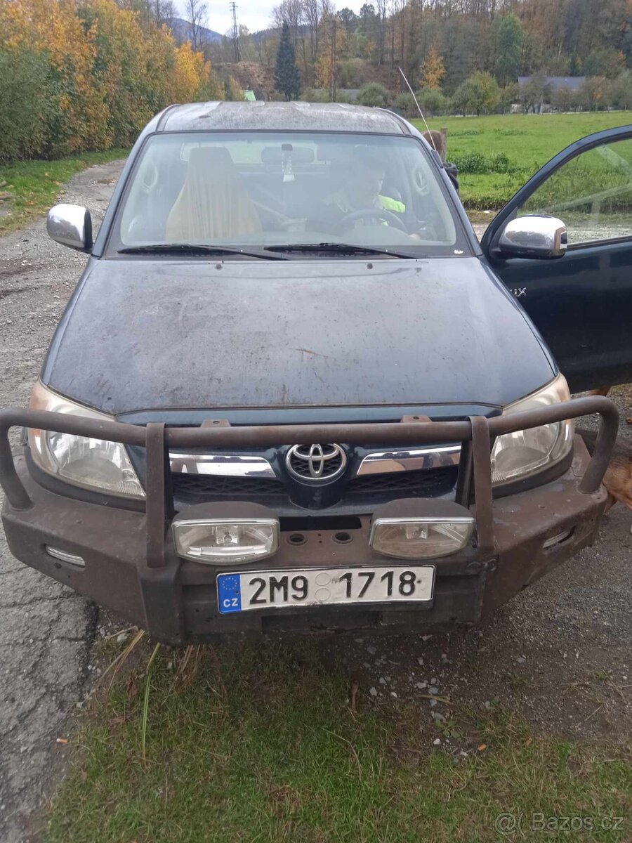 toyota hilux