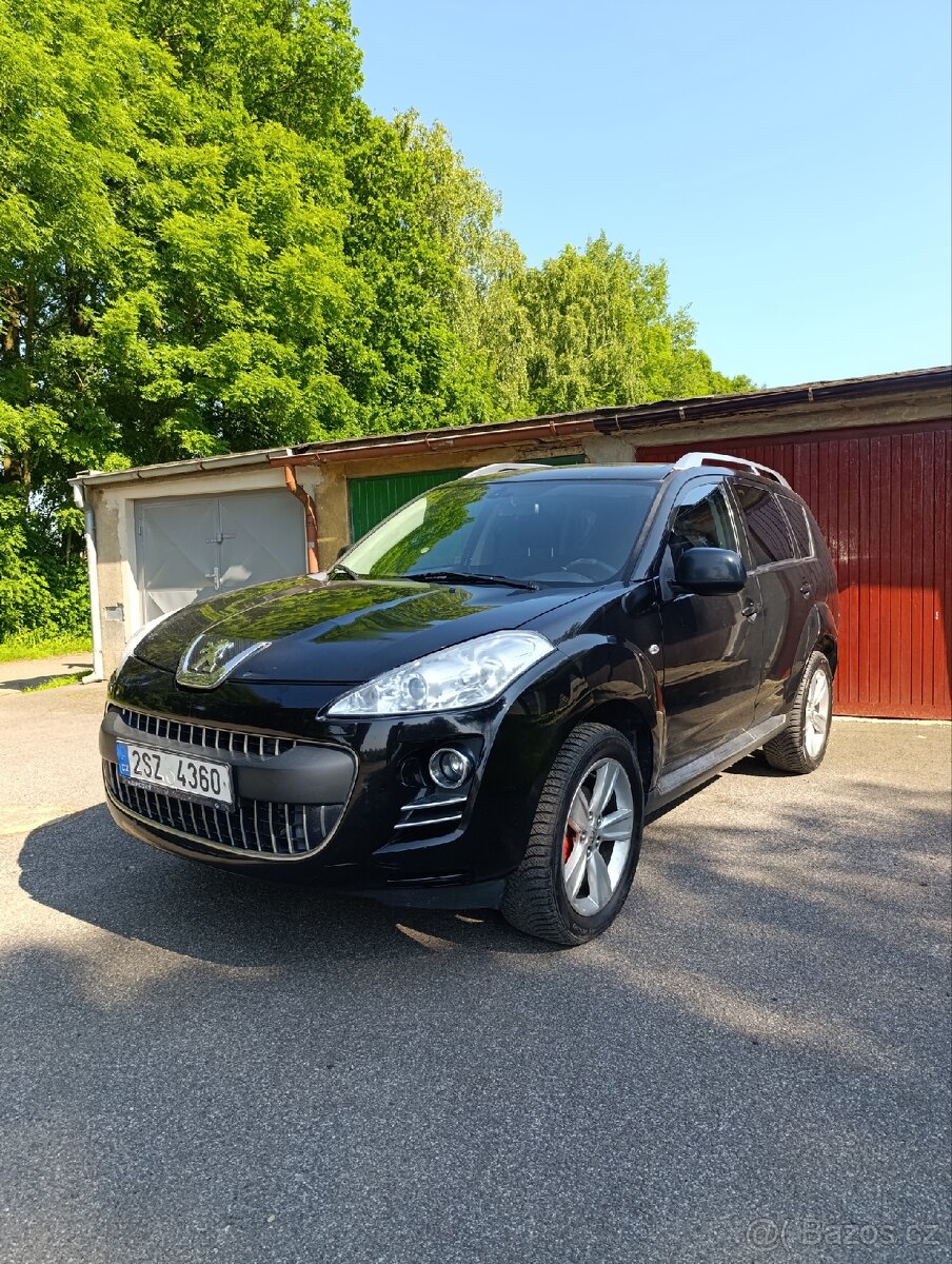 PEUGEOT 4007 2,2 hdi , 4x4 , AWD,7 míst ,automat