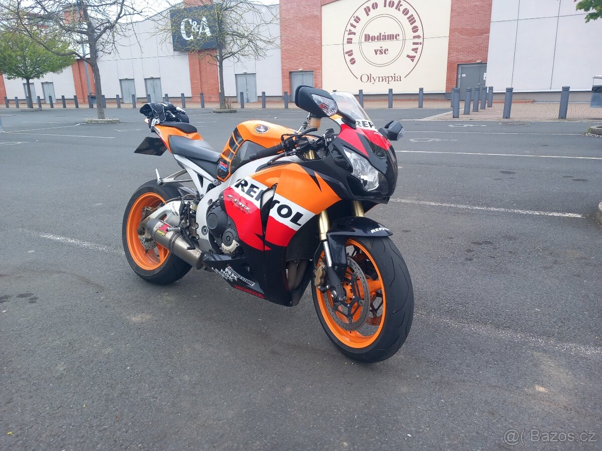 Honda CBR 1000RR REPSOL