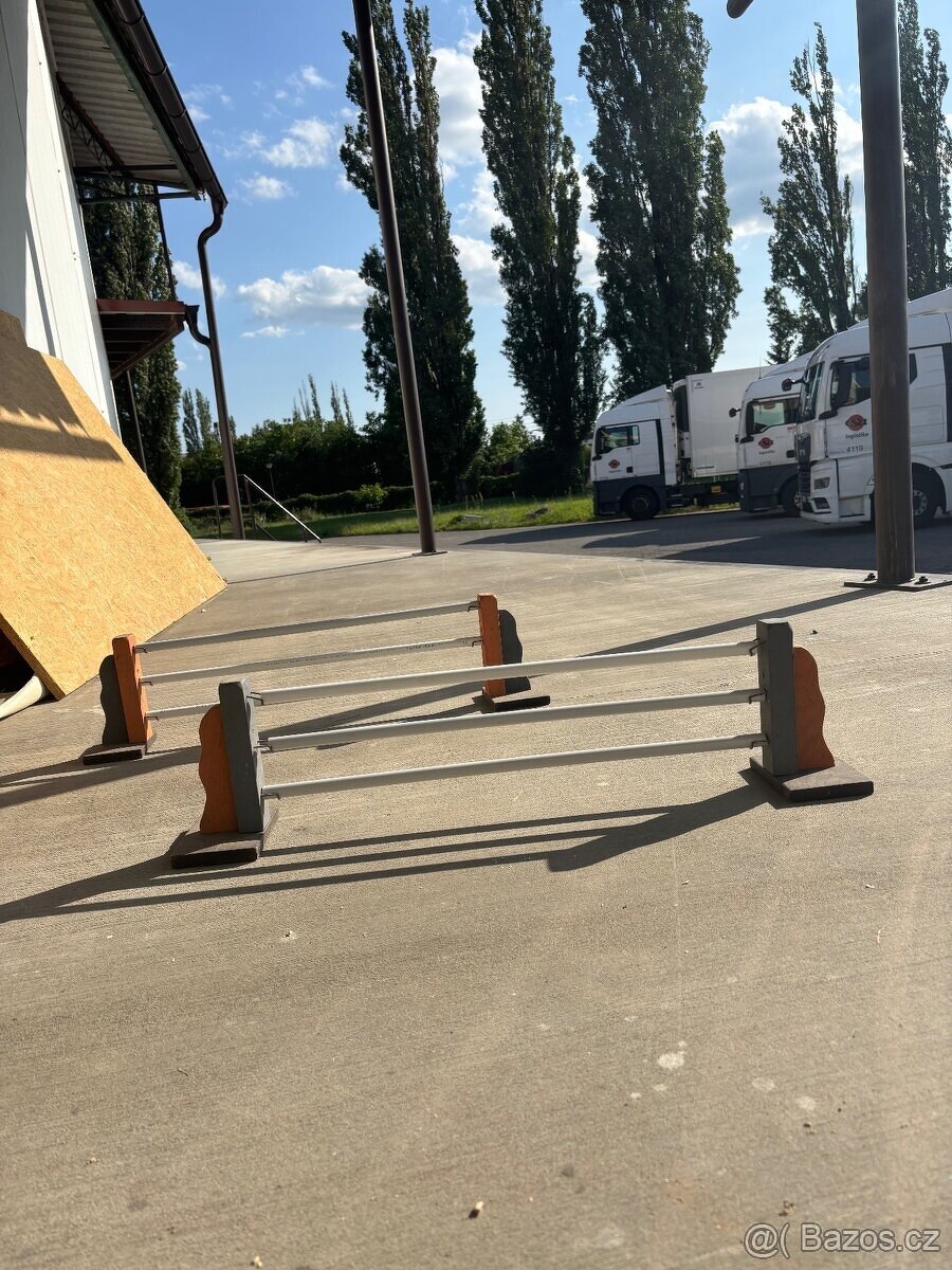 Překážka na králičí hop - start a cíl