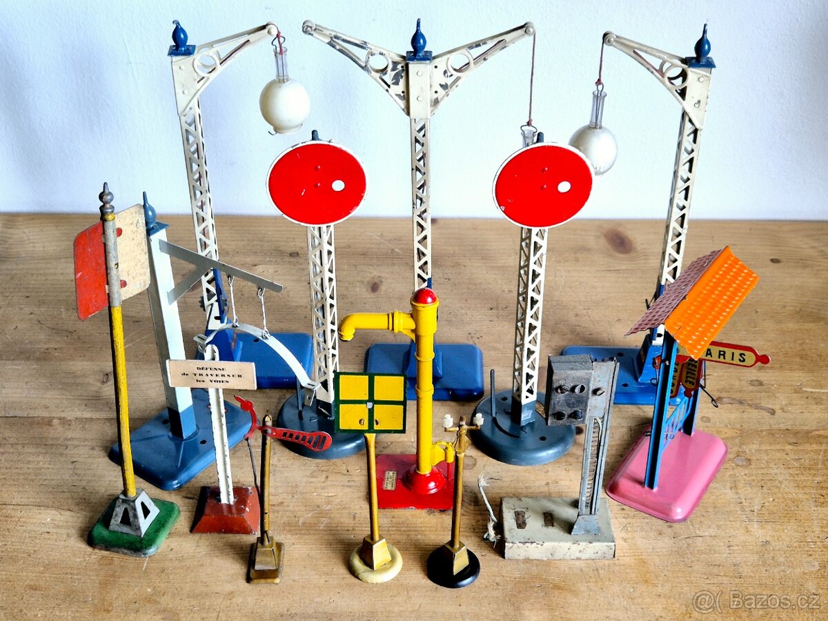 Vláčky-lampy, semafory, ukazatele, Hornby, Francie, 1930