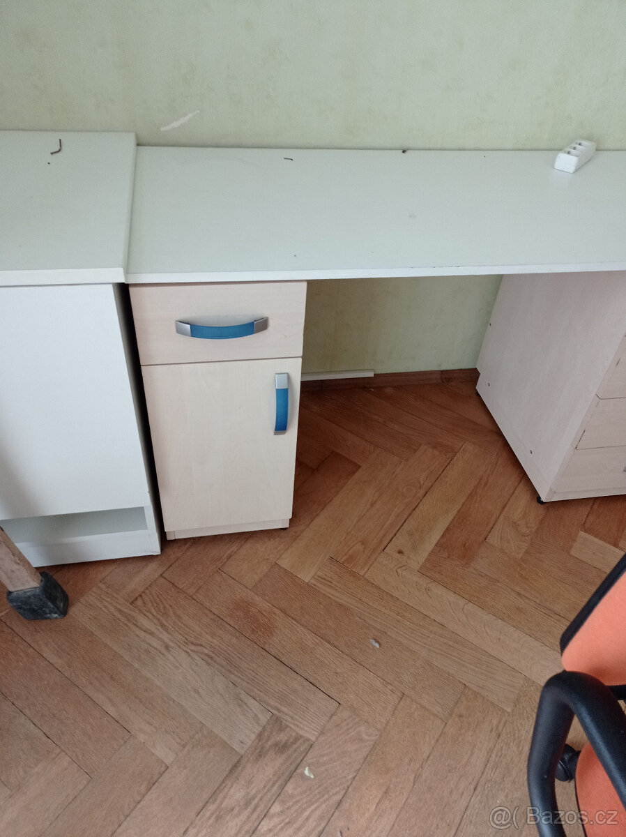 skříňky sestavitelné