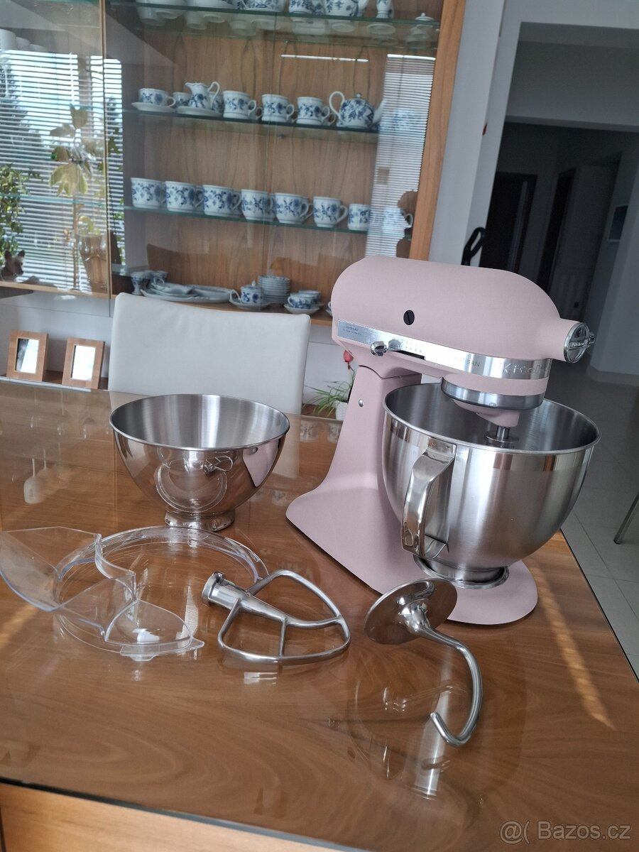 Robotický mixer Kitchenaid artisan