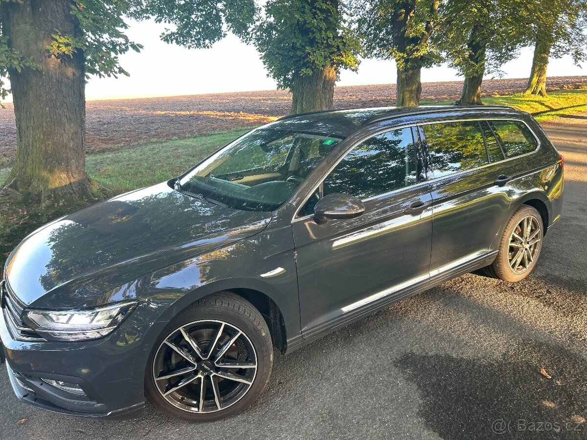 VW Passat Business 2.0 TDi 140 kW. facelift, po kroupách