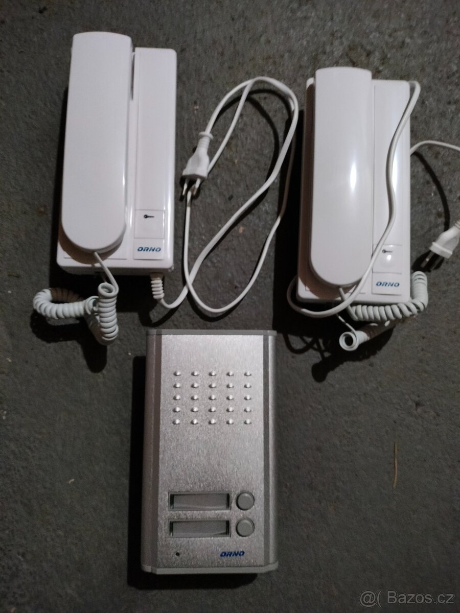 Domácí domovní telefon