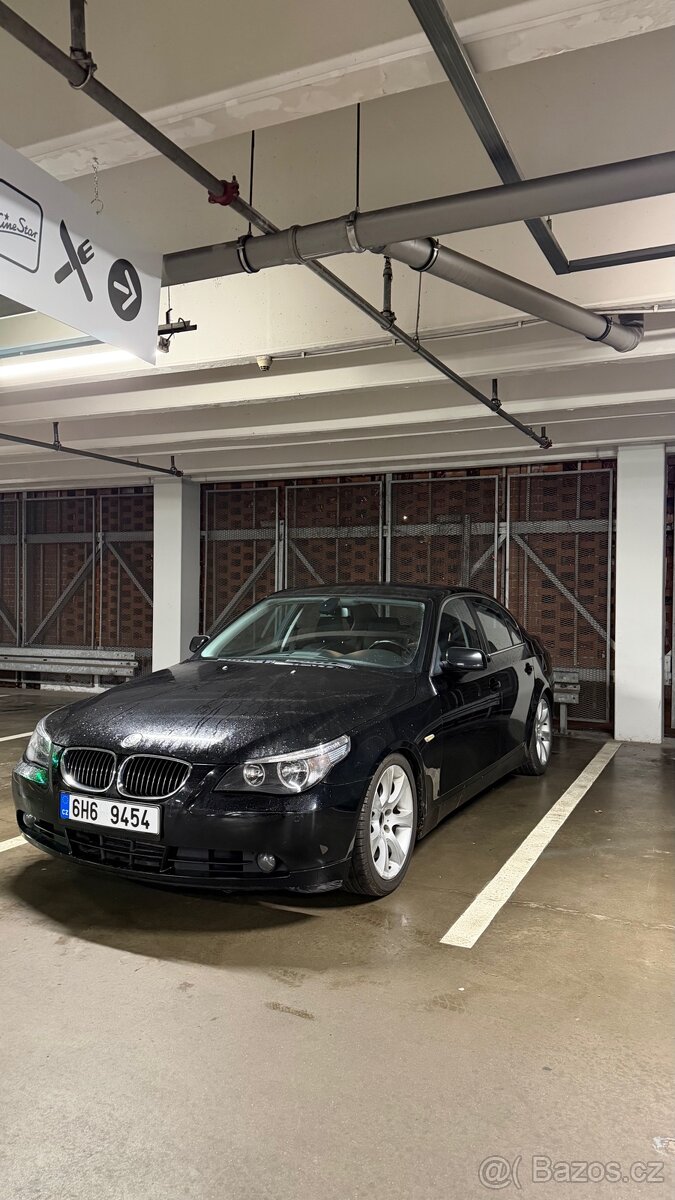BMW  e60 550i V8 Manuální převodovka