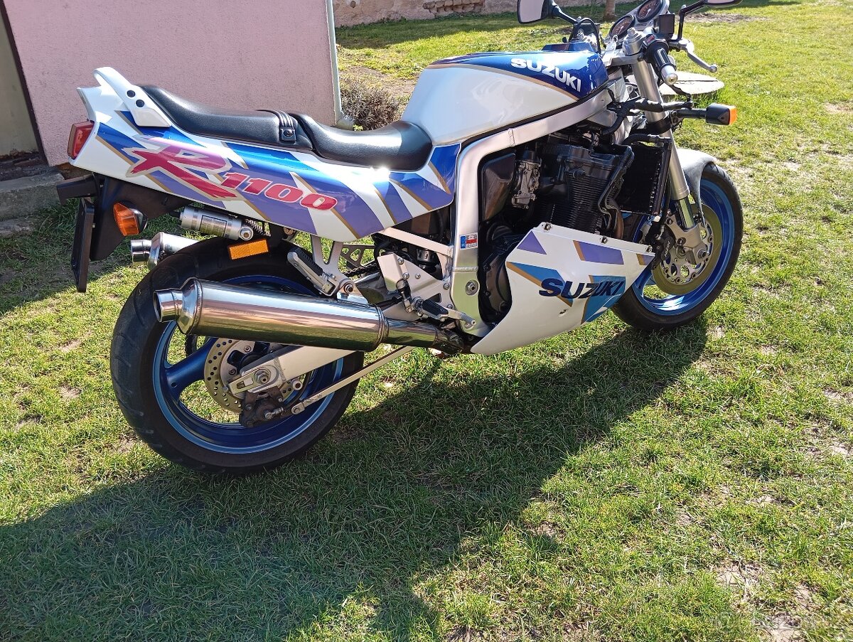Suzuki GSX-R 1100.
