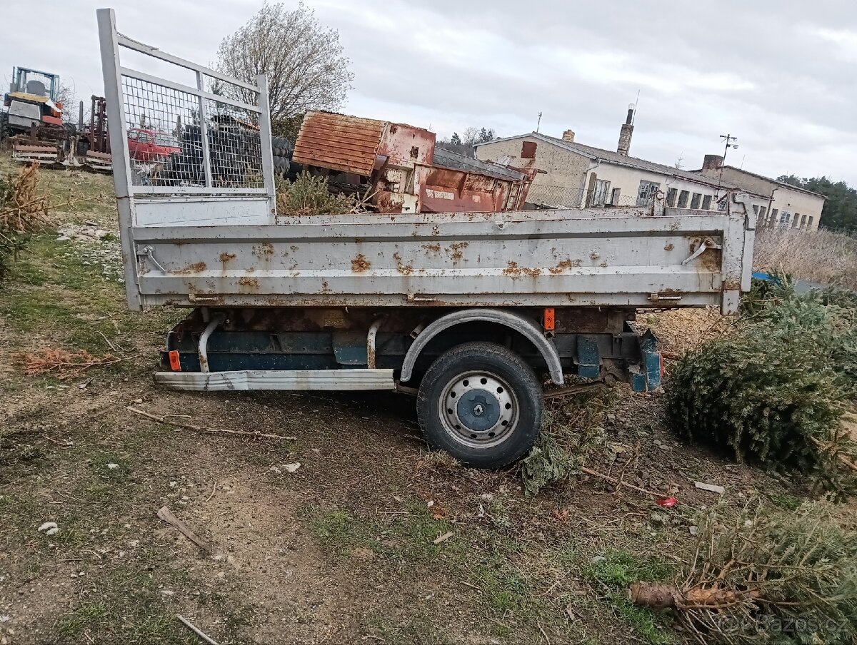 nabízím sklápěcí korbu