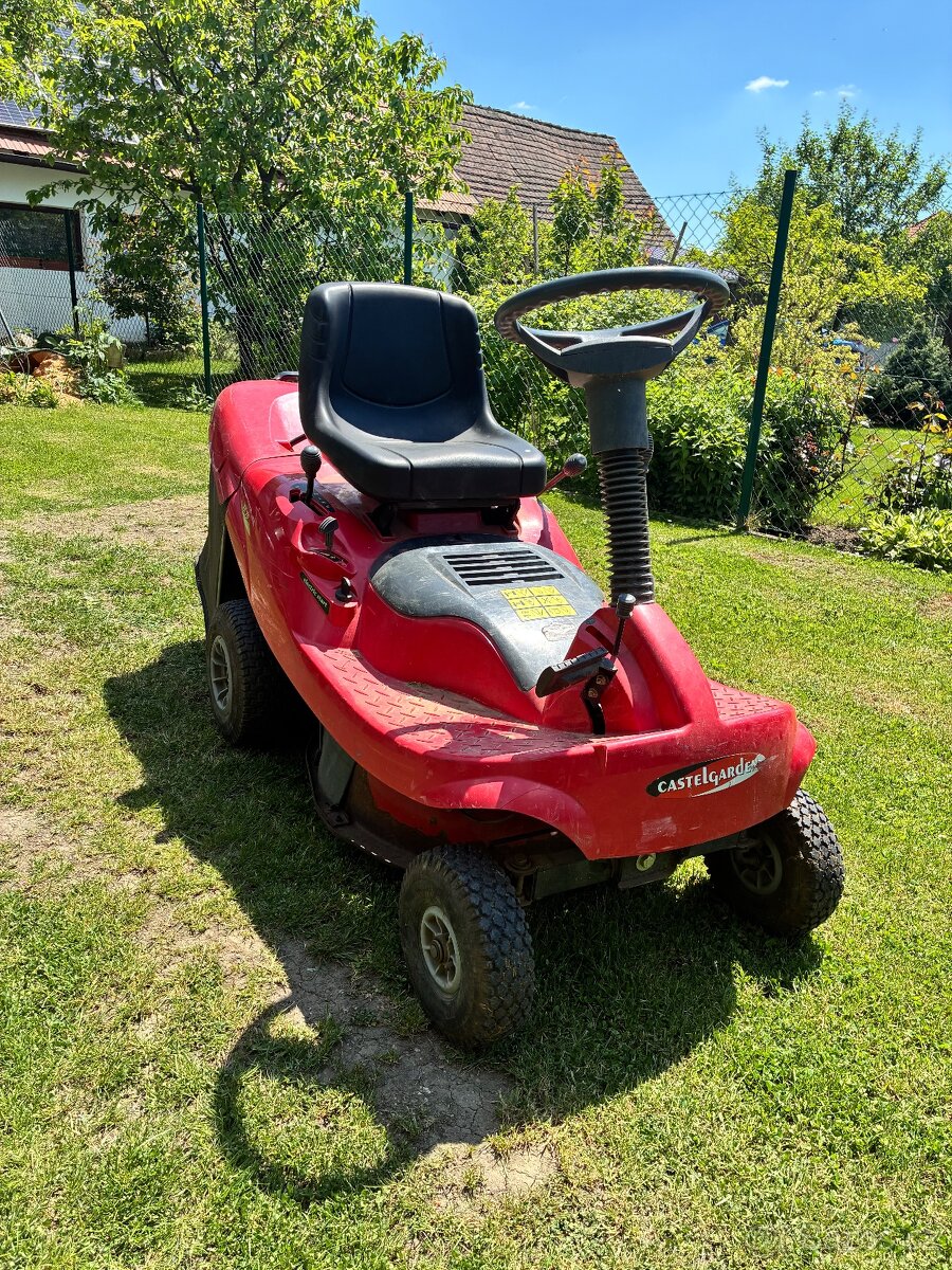 traktor castelgarden