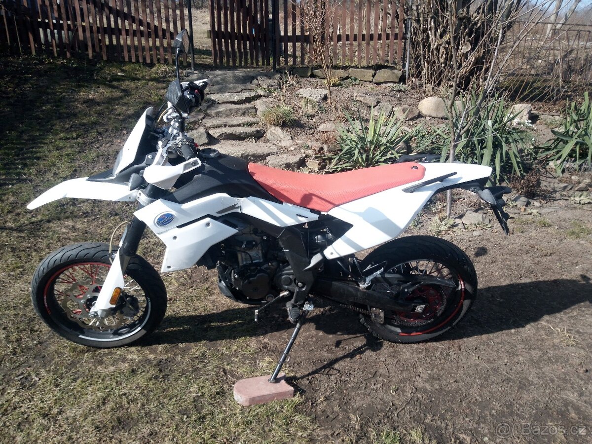 Mondial SMX 125